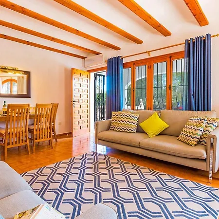 Moreno With Large Private Pool فيلة خافييا