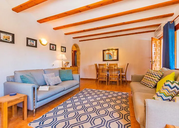 Moreno With Large Private Pool