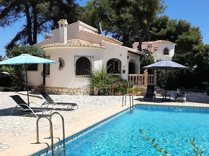 Vila Moreno With Large Private Pool *